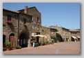 sovana - piazza del pretorio