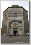 Volterra - Battistero San Giovanni